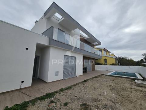 Moradia isolada t4, pronta a escriturar, em azeitão