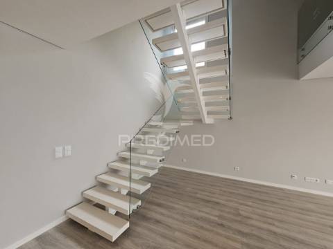 Moradia isolada t4, pronta a escriturar, em azeitão