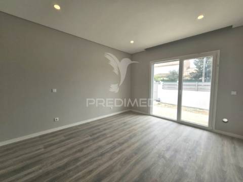 Moradia isolada t4, pronta a escriturar, em azeitão