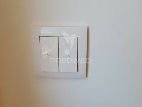 Apartamento t2 com 1 suíte, remodelado à estrada de benfica