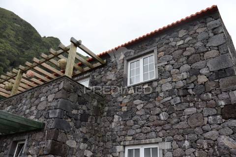 Moradia t3 - fajã dos cubres