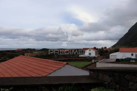 Moradia t3 - fajã dos cubres