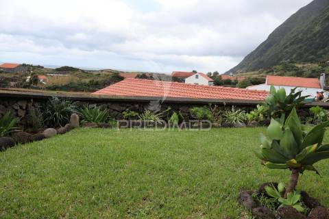 Moradia t3 - fajã dos cubres