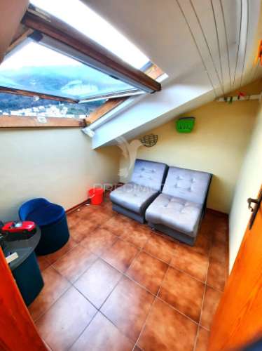 Moradia t3 mobilada na zona histórica de manteigas