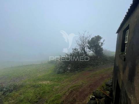 Moradia t2 - são tomé