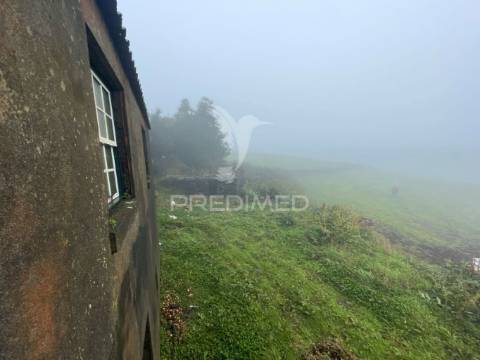 Moradia t2 - são tomé