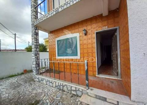 Andar de moradia t3 em s. francisco (alcochete)