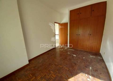 Andar de moradia t5 em s. francisco (alcochete)