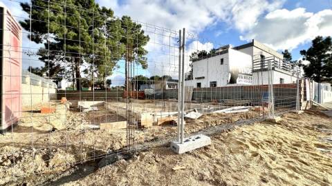 Moradia isolada t3 no pinhal general – elegância, conforto e qualidade