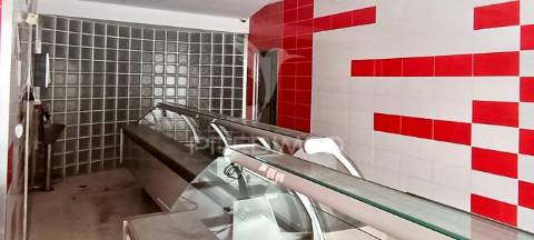 Loja em alhos vedros