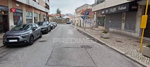 Loja em alhos vedros