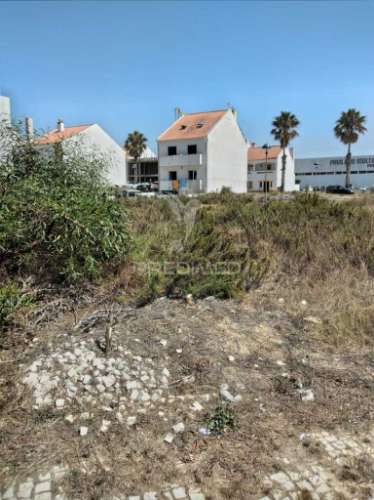 Terreno urbano em porto corvo