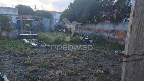 Terreno urbano de 200m2 em vale do grou, alhos vedros