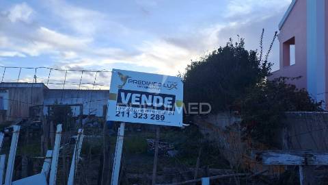 Terreno urbano de 200m2 em vale do grou, alhos vedros