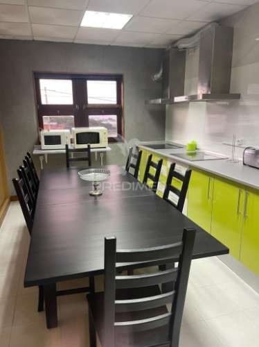 Arrendamento de t5, com capacidade para 12 pessoas, em sines