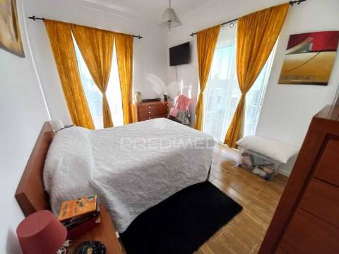 Apartamento t3 em vila real de santo antónio