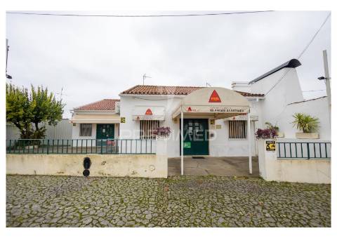 Oportunidade de investimento! espaço comercial à venda no vimieiro