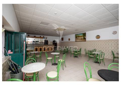 Oportunidade de investimento! espaço comercial à venda no vimieiro