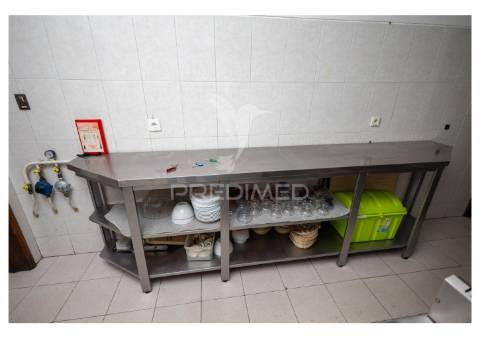 Oportunidade de investimento! espaço comercial à venda no vimieiro