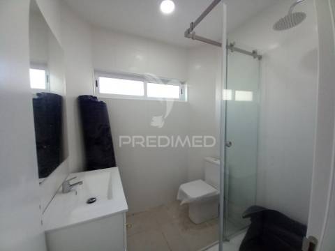 Apartamento t3-cacém-agualva-em remodelação raíz