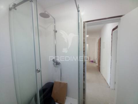 Apartamento t3-cacém-agualva-em remodelação raíz