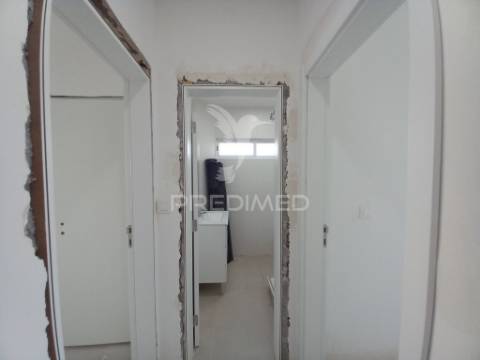 Apartamento t3-cacém-agualva-em remodelação raíz