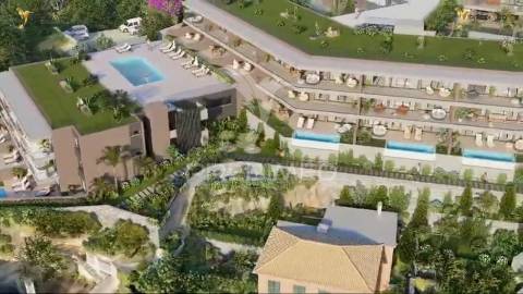 Apartamento t2 com piscina privada à venda no funchal