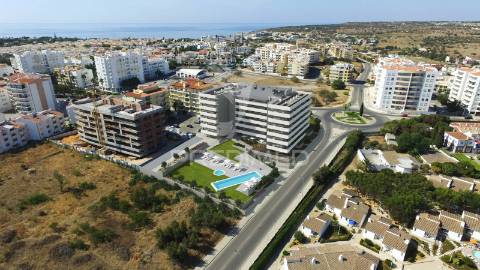 Apartamento t3 luxo, condomínio fechado, em lagos