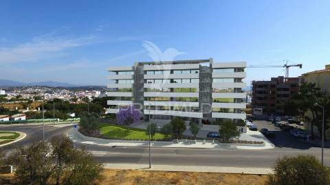 Apartamento t3 luxo, condomínio fechado, em lagos