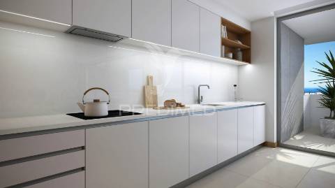 Apartamento t3 luxo, condomínio fechado, em lagos