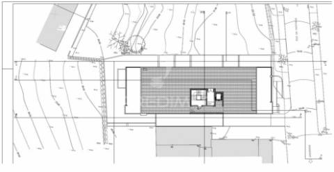 Terreno 720m2, projecto para hostel com 20 quartos