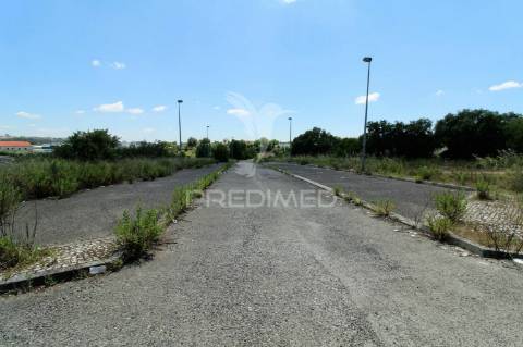 Santarém - lotes de prédio em urbanização de referência