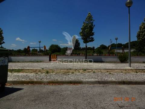 Lote de prédio em santarém