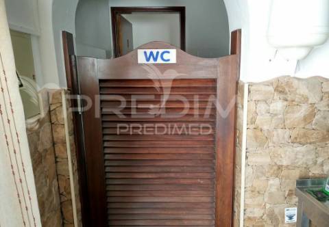 Marteleira. restaurante totalmente equipado