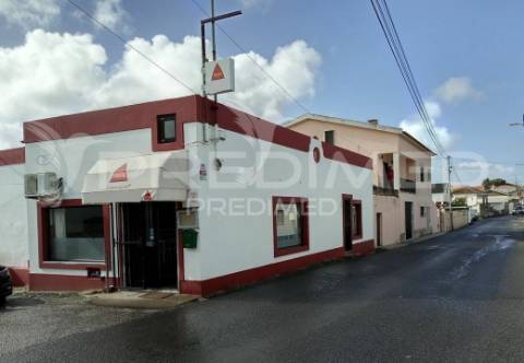 Marteleira. restaurante totalmente equipado