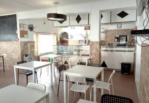 Marteleira. restaurante totalmente equipado