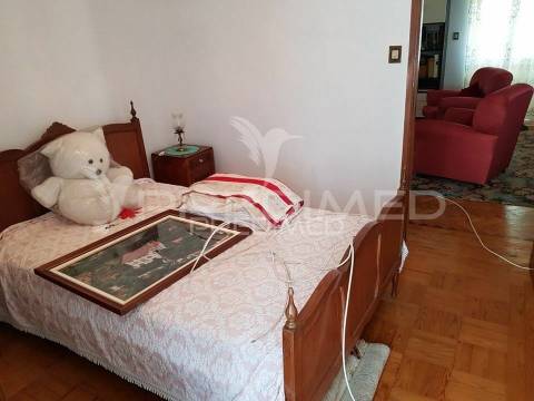 Arganil. quintinha 8 assoalhadas na serra do açor