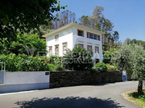 Arganil. quintinha 8 assoalhadas na serra do açor