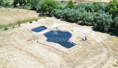 Terreno c/projeto para área serv. de autocaravanas