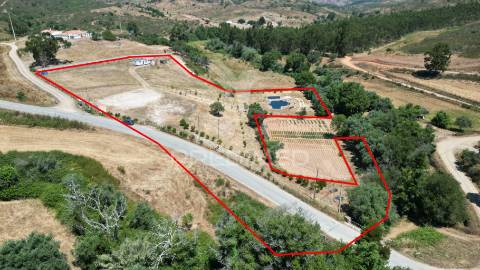 Terreno c/projeto para área serv. de autocaravanas