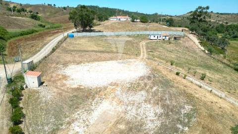 Terreno c/projeto para área serv. de autocaravanas