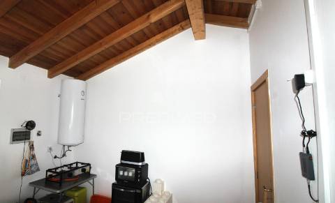 Terreno c/projeto para área serv. de autocaravanas