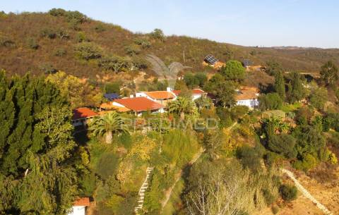 Quinta de charme na barragem  santa clara-a-velha