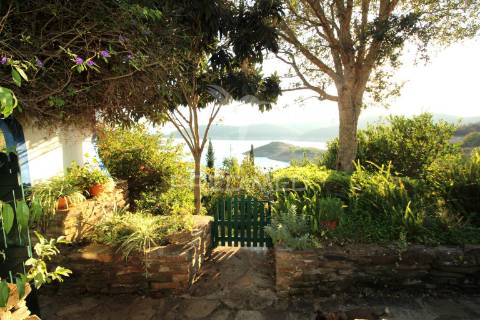 Quinta de charme na barragem  santa clara-a-velha