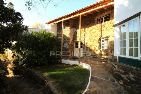 Quinta de charme na barragem  santa clara-a-velha