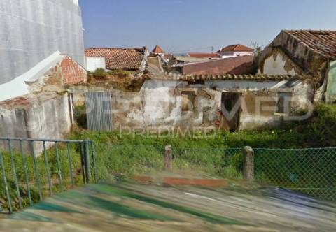 Vale covo. lote urbano com ruína