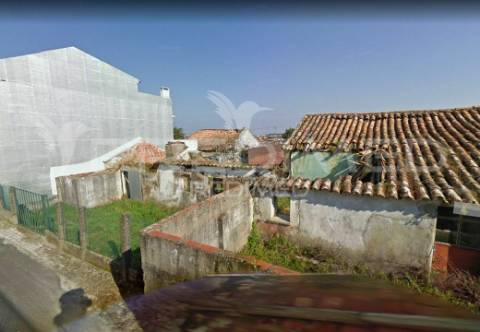 Vale covo. lote urbano com ruína