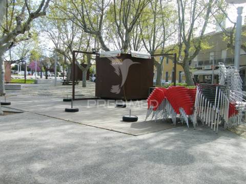 Restaurante bem localizado em nisa 