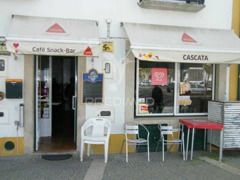 Restaurante bem localizado em nisa 