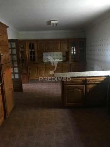 Moradia  t7 com terreno em ponte lima